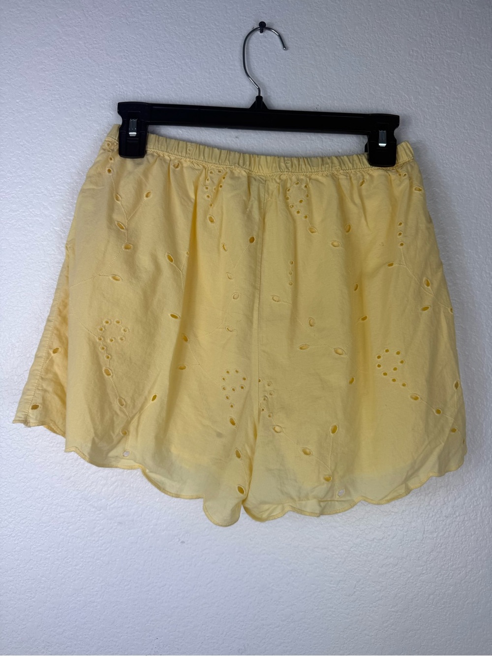 a new day Yellow Eyelet High Waist Shorts and blouse set size S - Picture 13 of 13